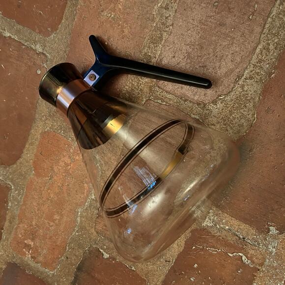 Vintage Pyrex Mid Century Coffee Carafe Atomic Copper and Glass NO TOP - Picture 5 of 6